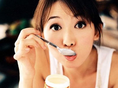 上海热线健康频道-- 牛奶,酸奶,豆浆 哪种更适合