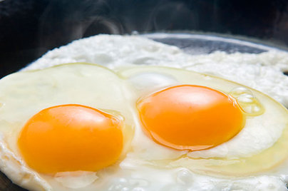男人每周吃7个鸡蛋会加快死亡