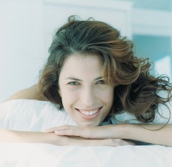 上海热线健康频道-- <em>更年期女性失眠</em>千万别随意